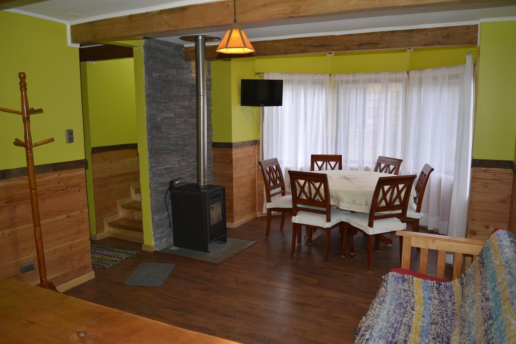 Cabanas Estacion Del Lago Puerto Varas Exterior photo
